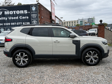 2025 Dacia Duster 1.6L Petrol Hybrid For Sale Images