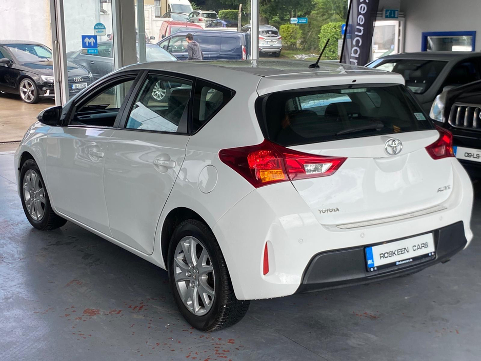 2013 Toyota Auris 1.4L Diesel For Sale Images
