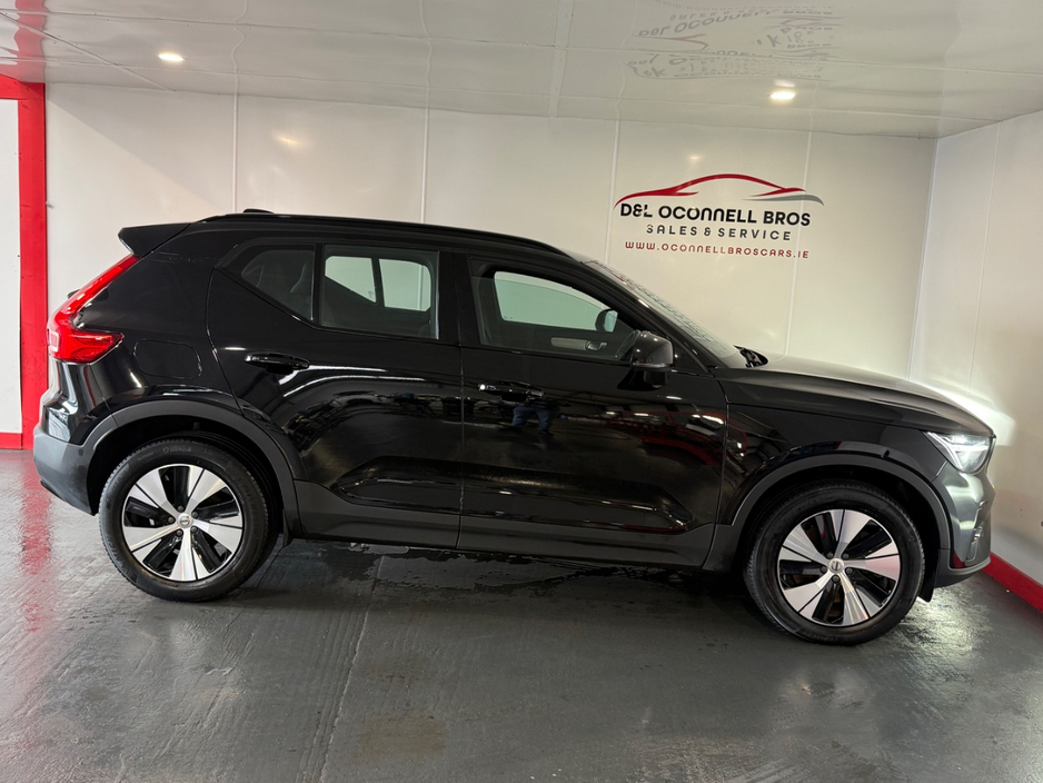 2023 Volvo XC40 1.5L Hybrid For Sale Images