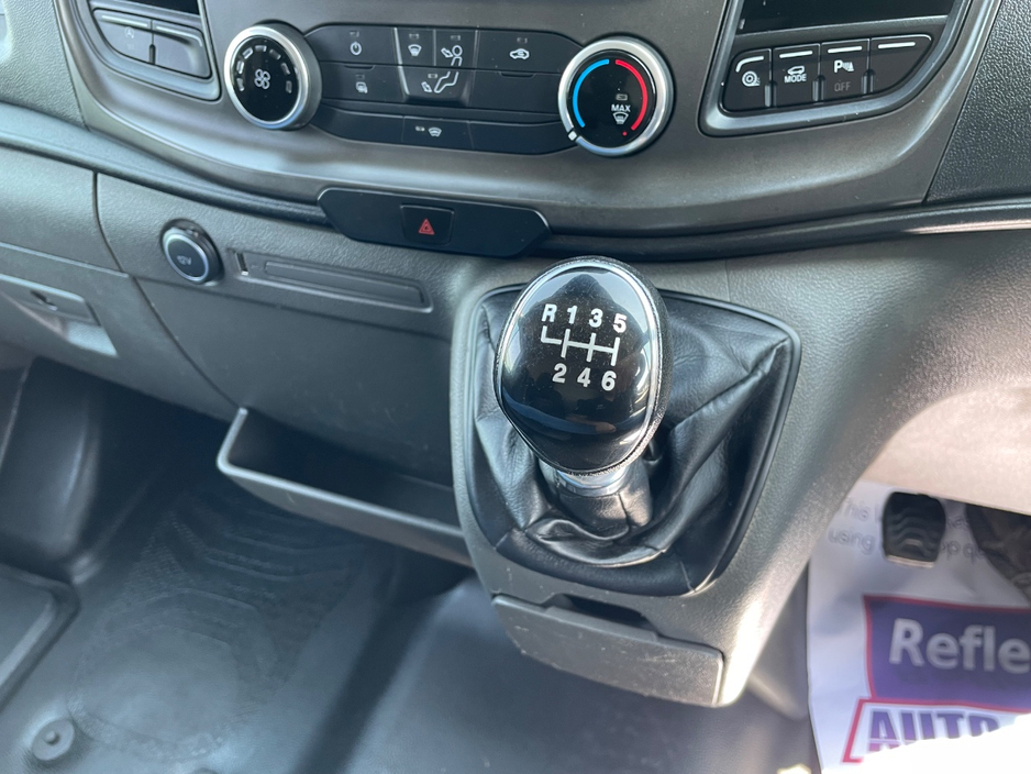 2022 Ford Transit 2L Diesel For Sale Images
