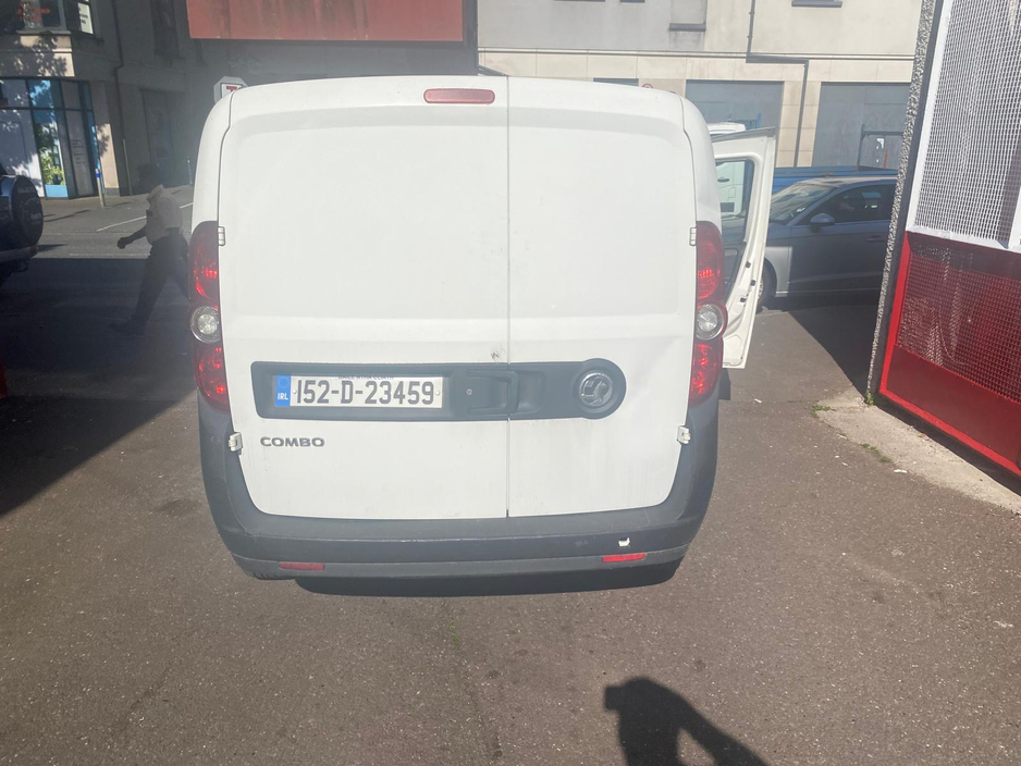 2015 Vauxhall Combo 1.2L Diesel For Sale Images