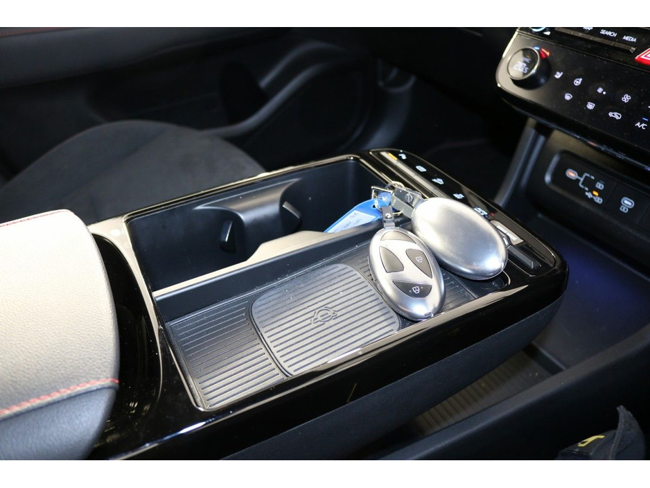 Hyundai Tucson N-Line PHEV 1.6L Petrol Automatic SUV — thumbnail 19