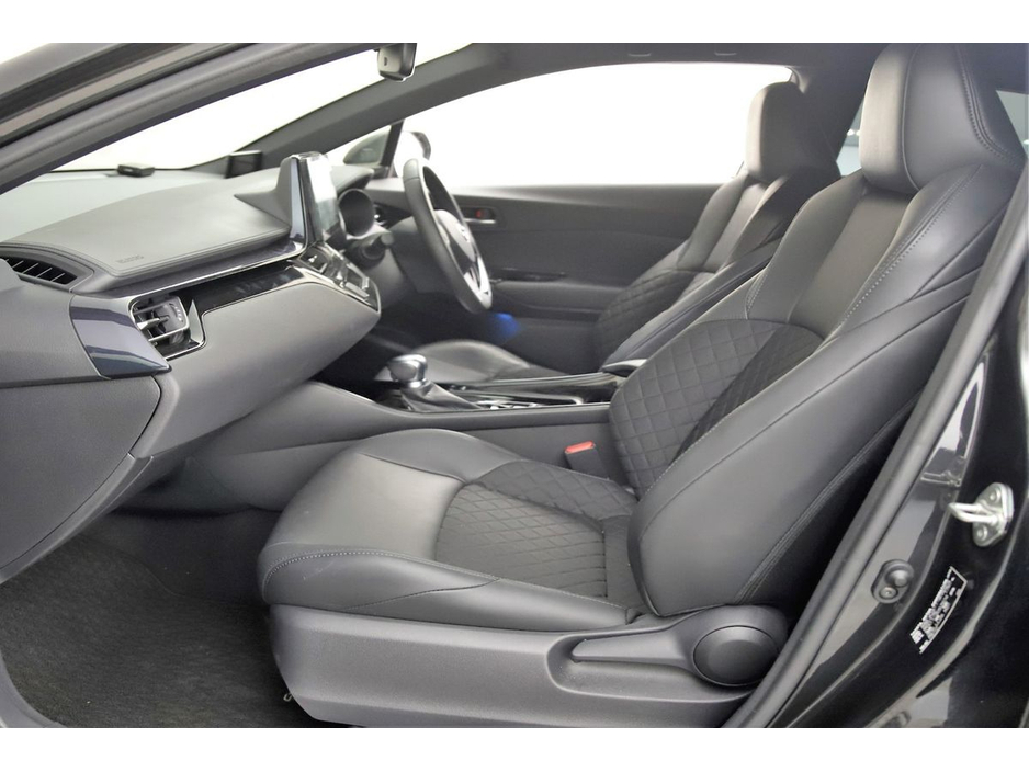 Toyota C-HR 1.8 HYBRID *MODELLISTA BODY KIT*360PAN CAM*HALF LEATHER* — thumbnail 15