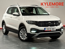 Volkswagen T-Cross LIFE 1.0 - MANUAL - ALLOY WHEELS - CRUISE CONTROL - MULTI FUNCTION STEERING WHEEL - REAR VIEW CAMERA