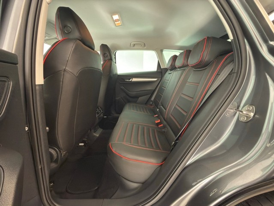 Skoda Karoq Ambition Auto — thumbnail 7