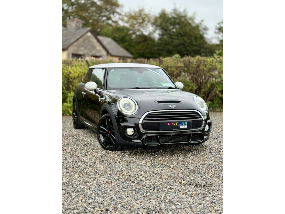 2019 MINI Hatch