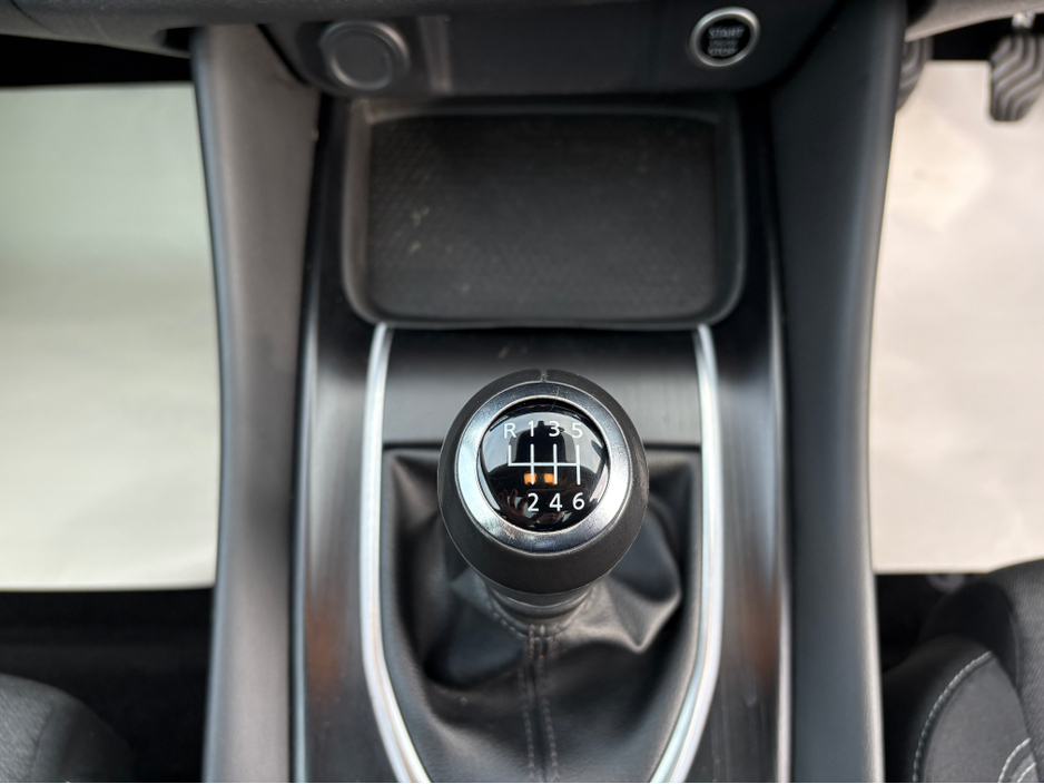 2022 Nissan Qashqai 1.3L Petrol For Sale Images