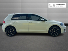 2021 Volkswagen Golf 1L Petrol For Sale Images
