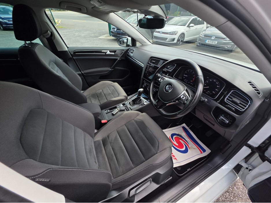 2017 Volkswagen Golf 1.4L Petrol For Sale Images