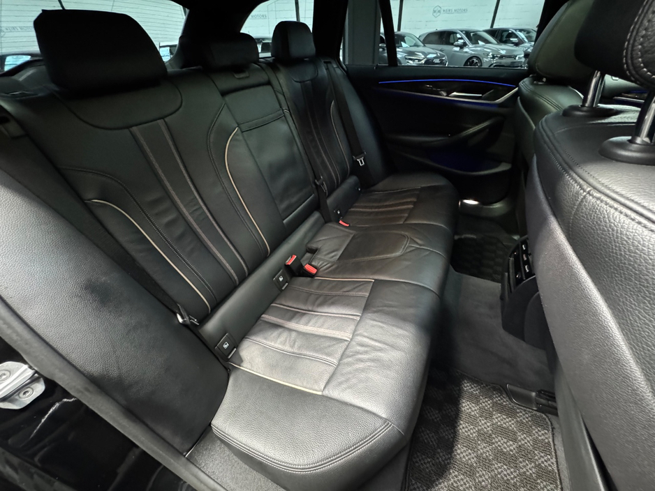 BMW 5 Series M-Sport Pro *Panoramic Sunroof* — thumbnail 21