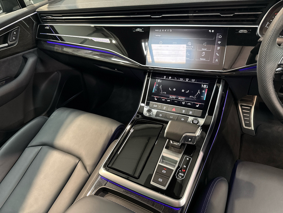 2026 Audi Q7 3L Diesel For Sale Images