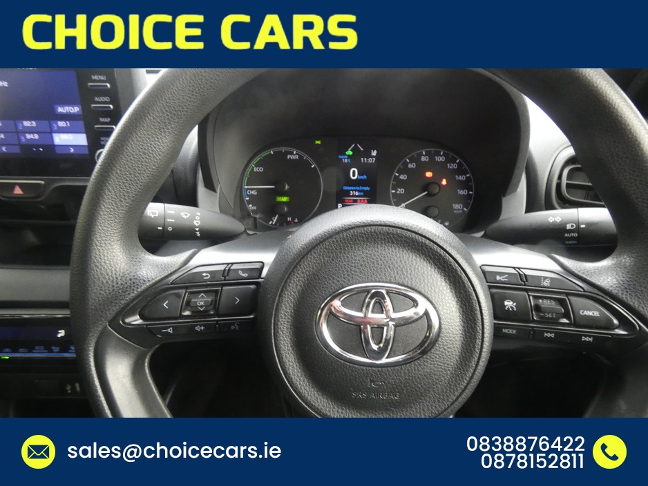 2022 Toyota Yaris 1.5L Hybrid For Sale Images
