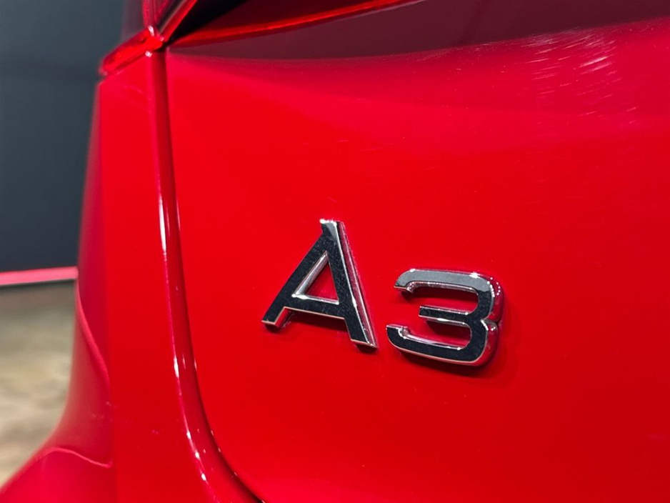 Audi A3 1.4 TFSI - FACTORY ALLOYS - CRUISE CONTROL - PUSH START/STOP BUTTON - REAR CAMERA — thumbnail 12