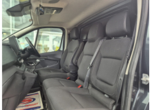 2022 Renault Trafic 2L Diesel For Sale Images