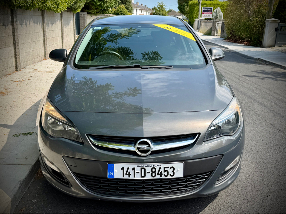 2014 Opel Astra 1.7L Diesel For Sale Images