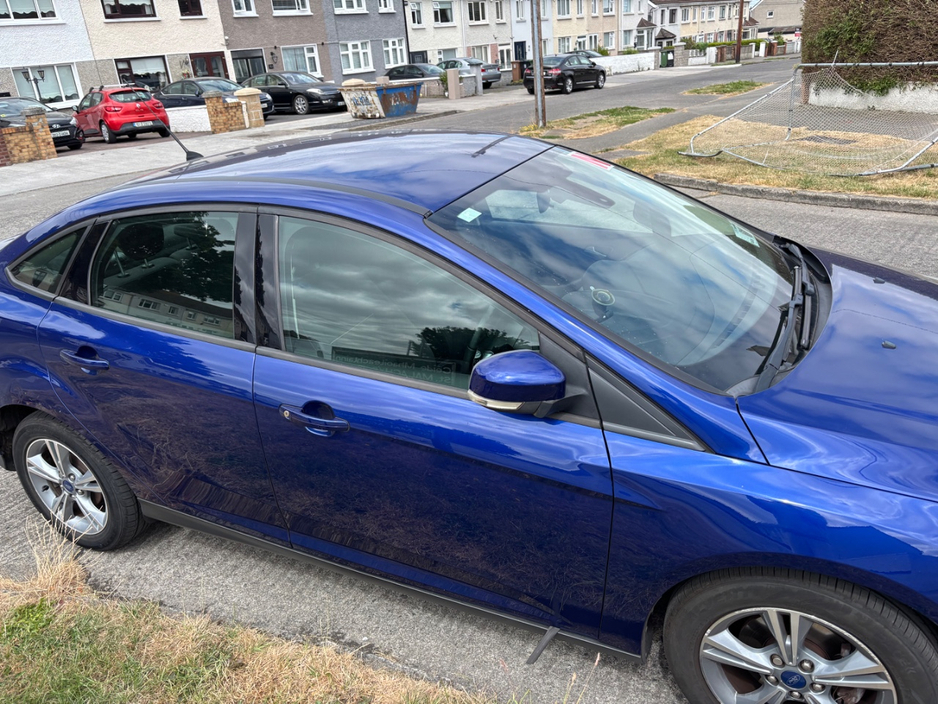 Ford Focus EDITION 1.6 TDCI 95PS 4DR 2014MY — thumbnail 5