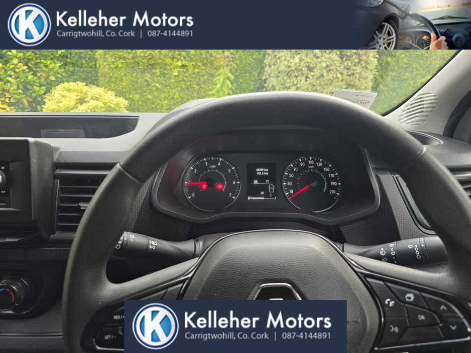 2023 Renault Trafic 2L Diesel For Sale Images
