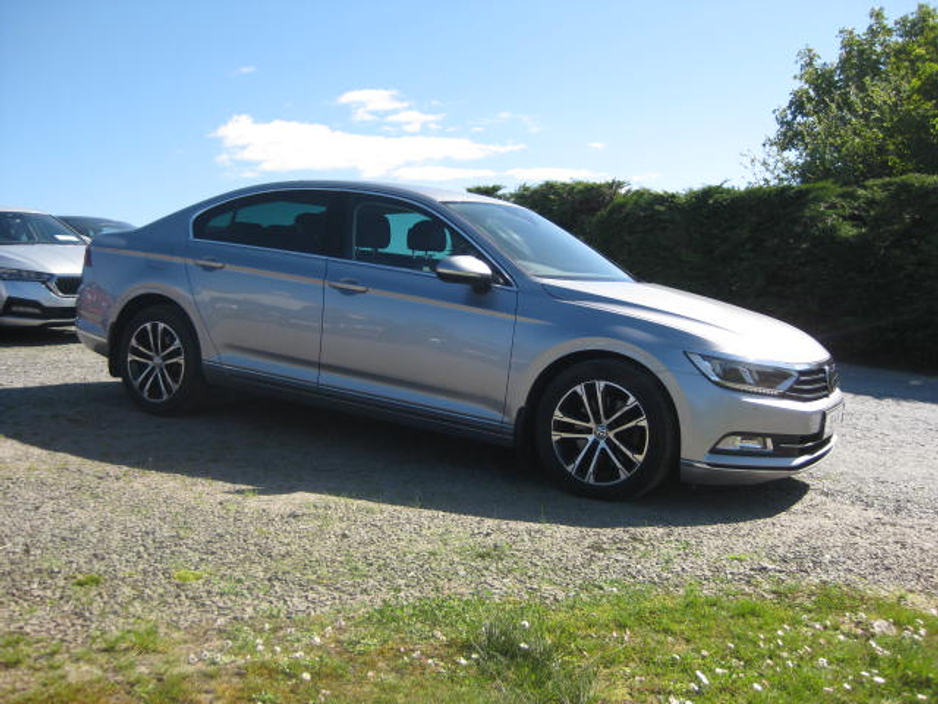 2019 Volkswagen Passat 2L Diesel For Sale Images