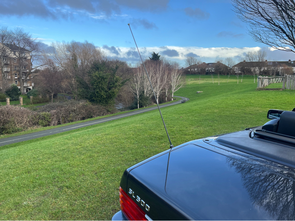 1994 Mercedes-Benz SL Class 5L Petrol For Sale Images