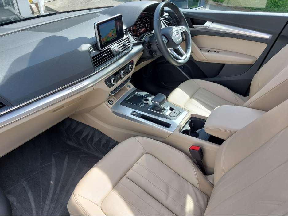 2019 Audi Q5 2.0L Diesel For Sale Images