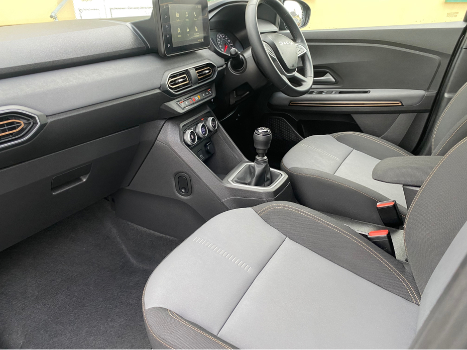 2024 Dacia Jogger 1L Petrol For Sale Images