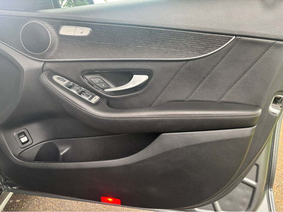 2020 Mercedes-Benz C Class 2.0L Diesel Hybrid For Sale Images