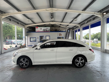 2017 Mercedes-Benz CLA Class 1.6L Petrol For Sale Images