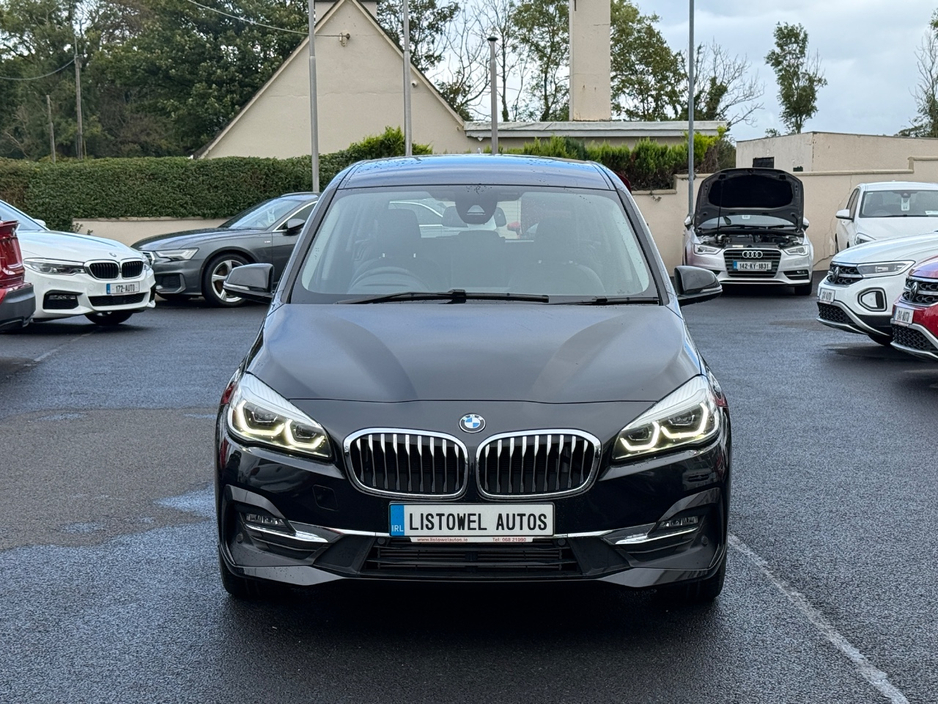 BMW 2 Series LUXURY 7 SEATS 150BHP AUTOMATIC *REAR VIEW CAMERA, 17 " ALLOYS, PARKING SENSORS FRONT & REAR, MEMORY SEATS, LEATHER UPHOLSTERY, 3 STAGE HEATED SEATS, POWERED BOOT LID, DUAL ZONE CLIMATE CONTROL* — thumbnail 5