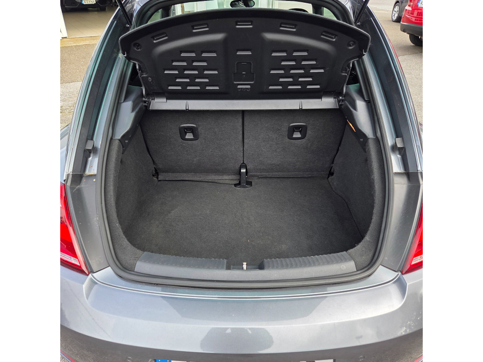 2014 Volkswagen Beetle 2L Diesel For Sale Images
