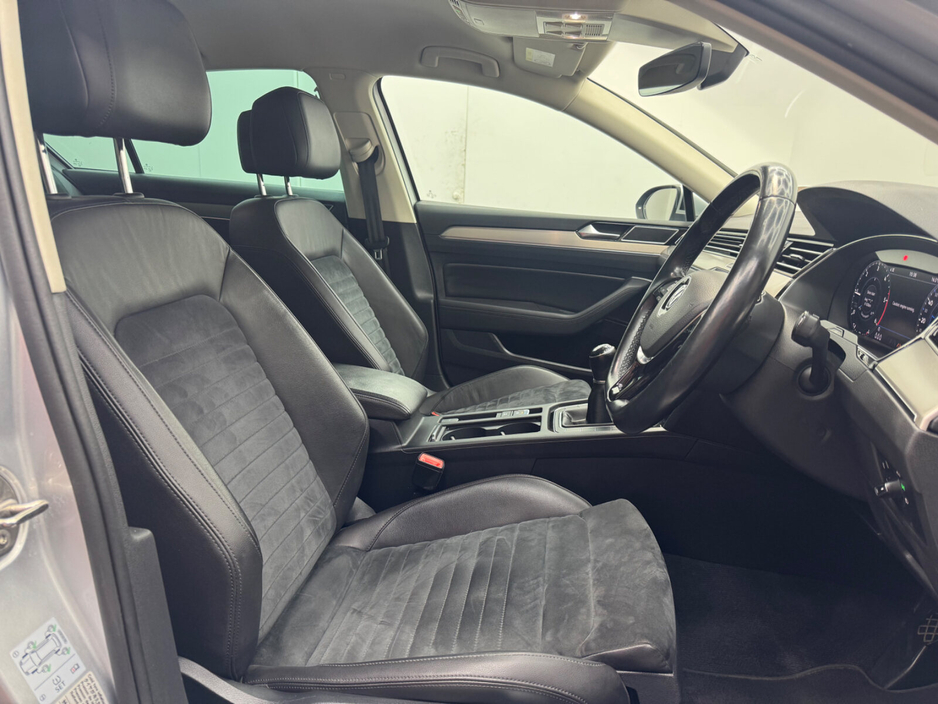 2019 Volkswagen Passat 2L Diesel For Sale Images