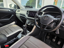 2022 Volkswagen T-Roc 2L Diesel For Sale Images