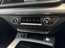 2024 Audi Q5 2L Petrol Plug-in Hybrid For Sale Images