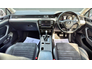 2017 VOLKSWAGEN PASSAT HIGHLINE / AUTO / 63,000KMS / HUGE SPEC / AS NEW