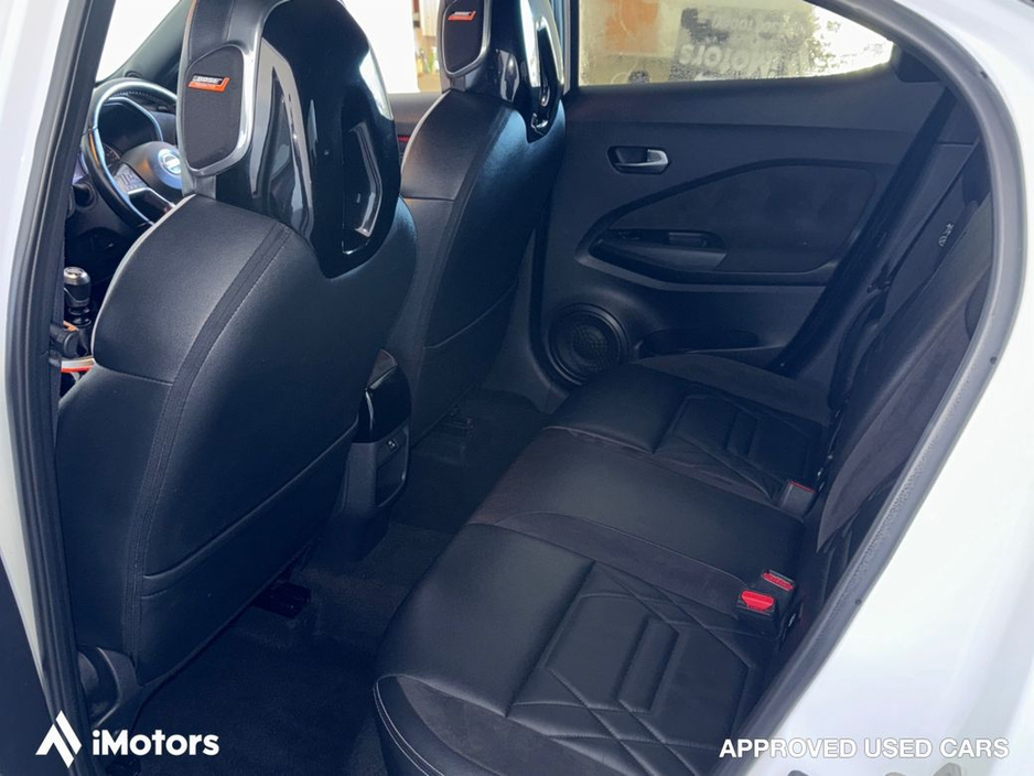 Nissan Juke 1.0 N-design Bose Black INT 4D — thumbnail 13