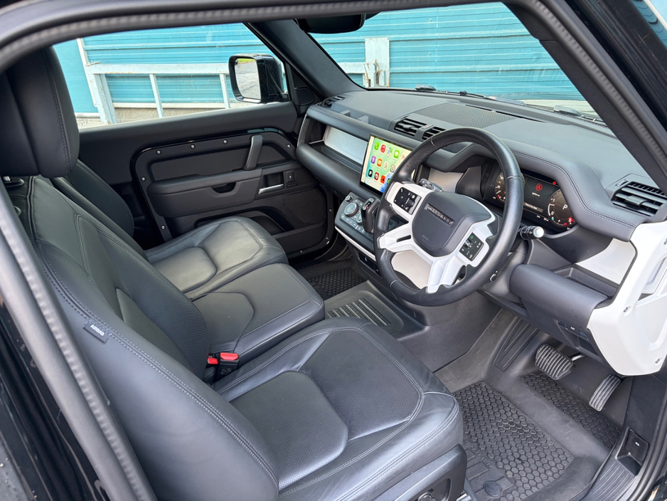 2025 Land Rover Defender 3L Diesel For Sale Images