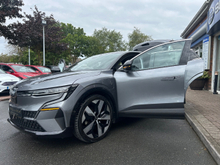 2024 Renault Megane 0L Electric For Sale Images