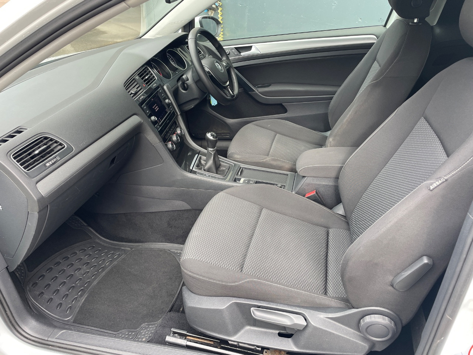 2019 Volkswagen Golf 1.6L Diesel For Sale Images
