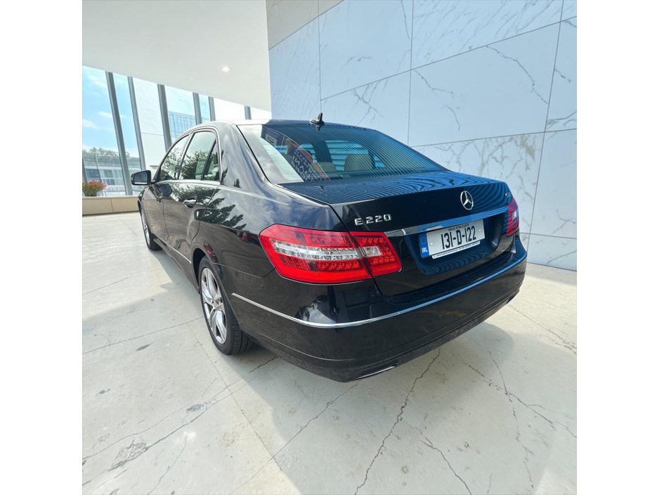 2013 Mercedes-Benz E Class 2.1L Diesel For Sale Images