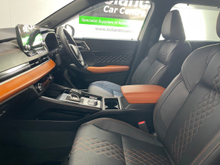 2022 Mitsubishi Outlander 2.4L Petrol Plug-in Hybrid For Sale Images