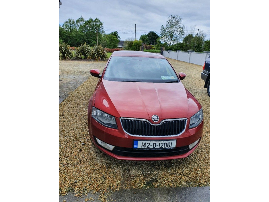 Skoda Octavia 2.0 Elegance Hatchback Diesel Manual (150bhp)