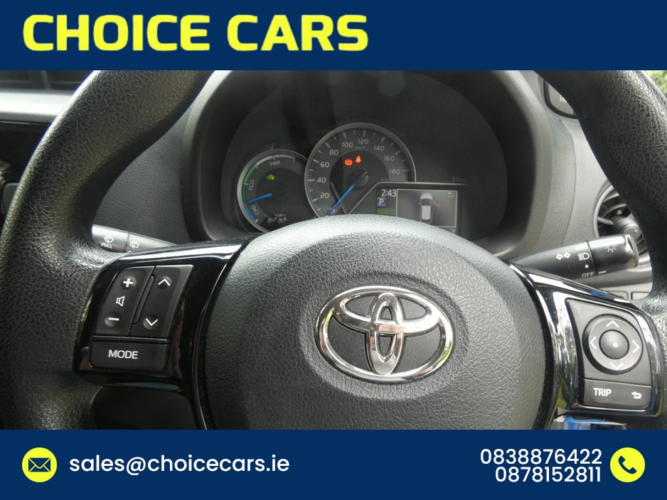 2017 Toyota Yaris 1.5L Hybrid For Sale Images