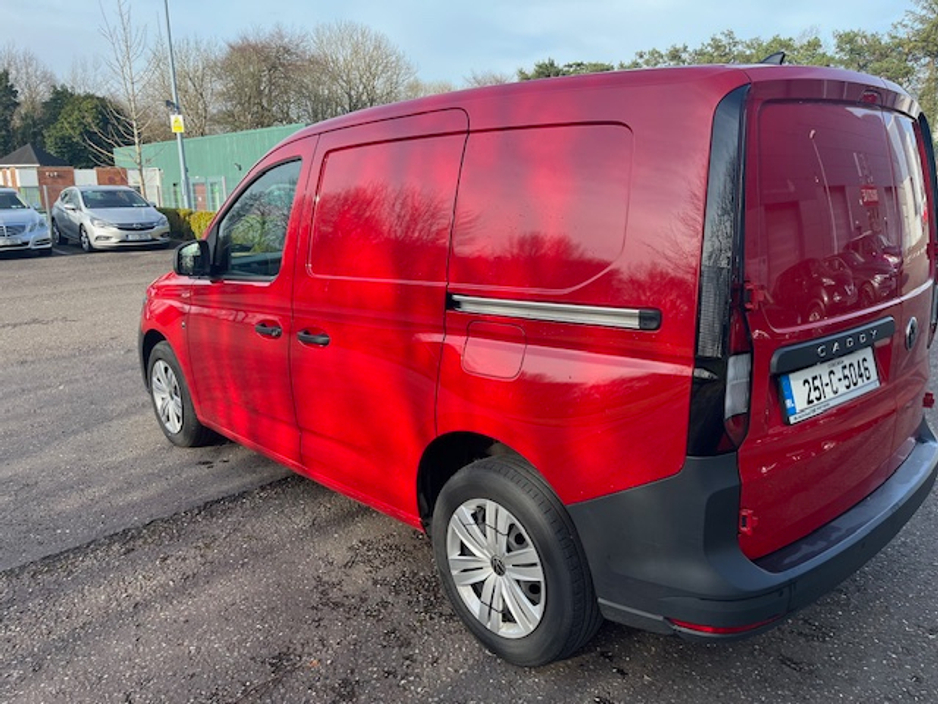 2025 Volkswagen Caddy 2L Diesel For Sale Images