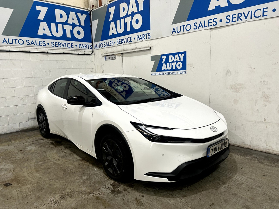 2025 Toyota Prius For Sale Images