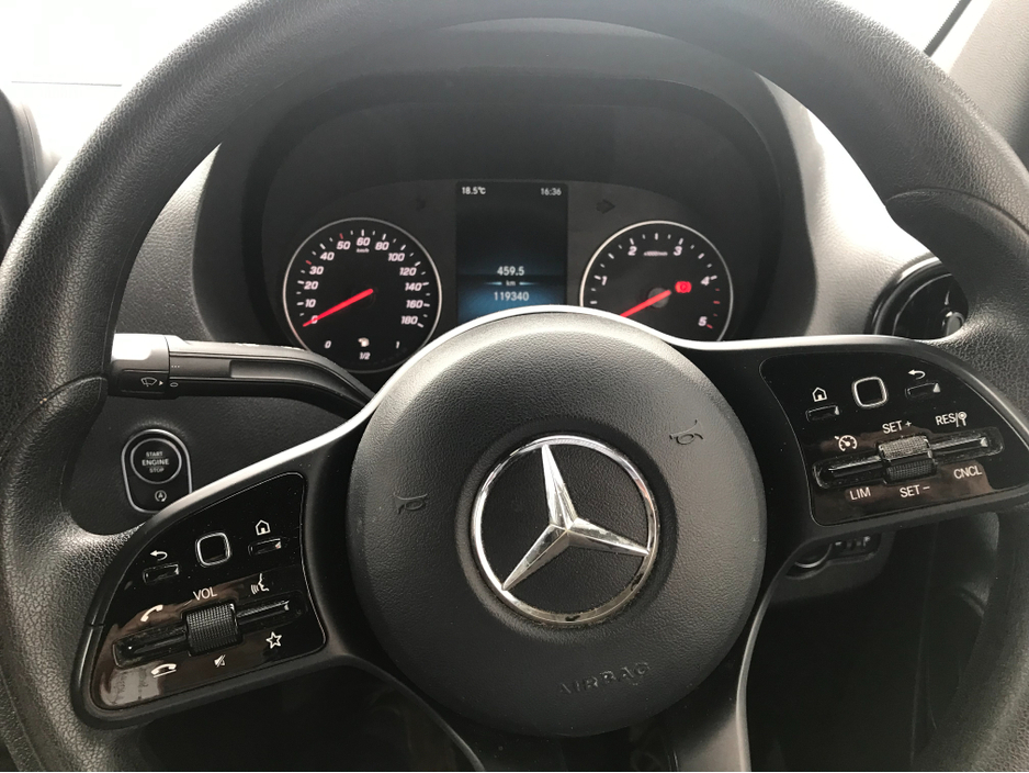 2020 Mercedes-Benz Sprinter 2.1L Diesel For Sale Images