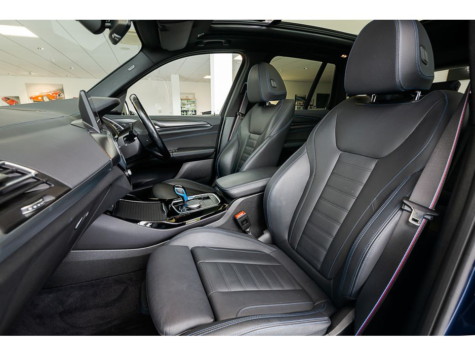 BMW iX3 M SPORT PRO, ROOF, COMFORT, TECH, HARMON KARDON — thumbnail 20