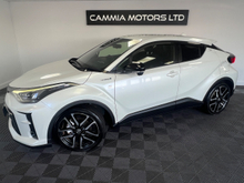2020 Toyota C-HR 1.8L Petrol Hybrid For Sale Images
