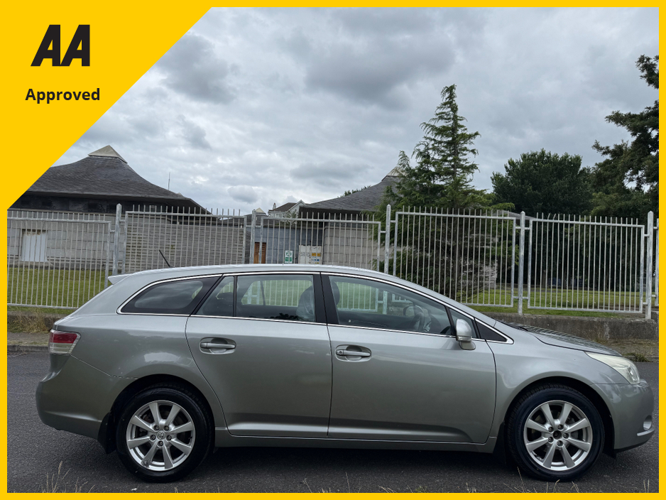 2011 Toyota Avensis 2.0L Diesel For Sale Images