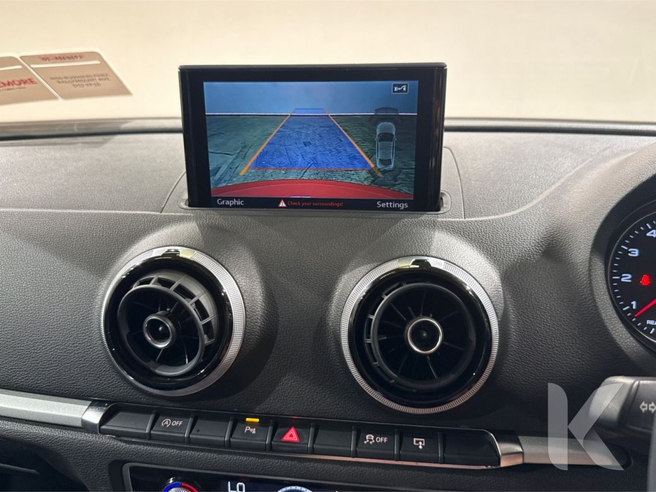 Audi A3 1.4 AUTOMATIC SALOON - FACTORY ALLOYS - CRUISE CONTOL - REAR CAMERA - MULTI FUNCTION STEERING WHEEL - HEATING / AC CONTROLS — thumbnail 25