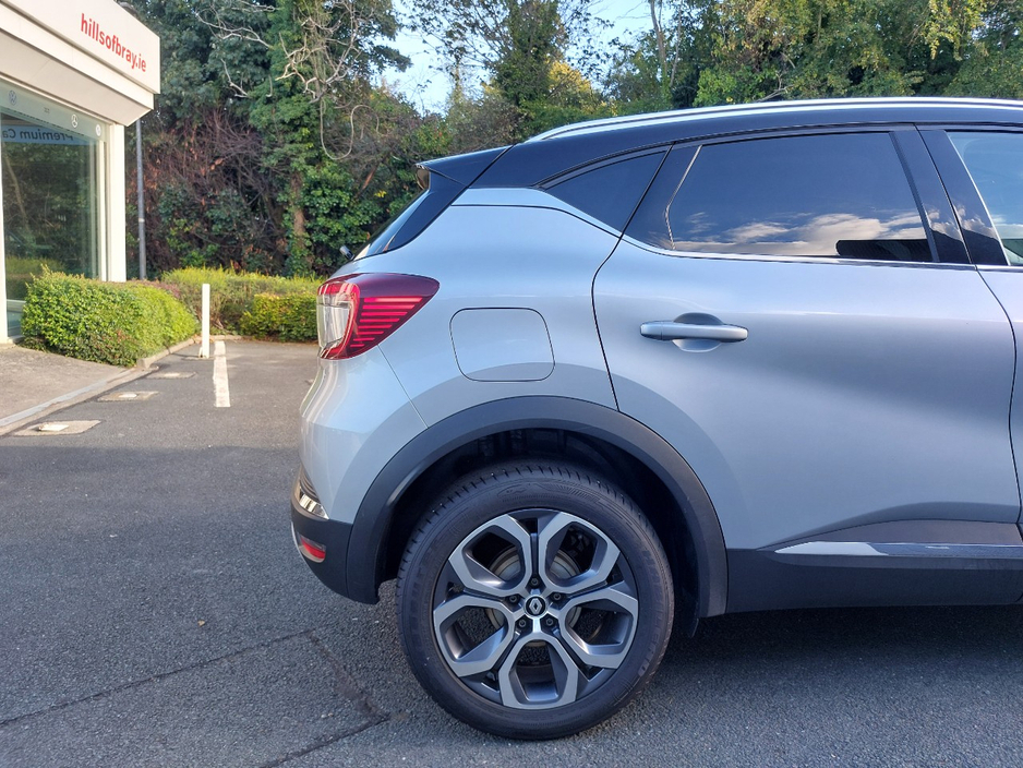 2023 Renault Captur 1L Petrol For Sale Images