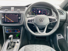 2024 Volkswagen Tiguan 1.4L Petrol Plug-in Hybrid For Sale Images